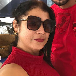 Meet your Posher, Yailin